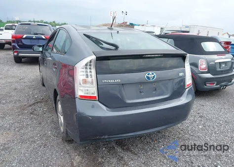 2011 Toyota Prius Two z USA, uszkodzony, nr VIN JTDKN3DU5B1363884